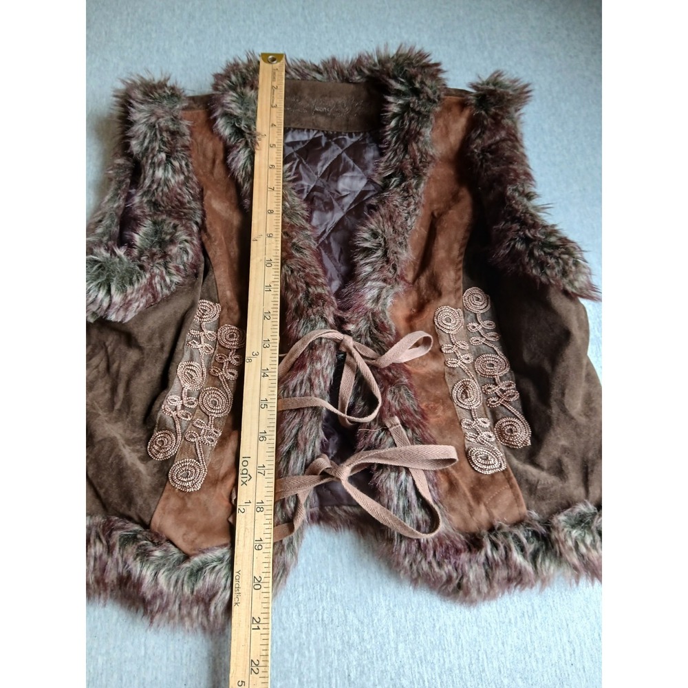 Vintage Vest Medium Faux Suede Fur Embroidered Penny Lane Boho Western Bow - Picture 6 of 13